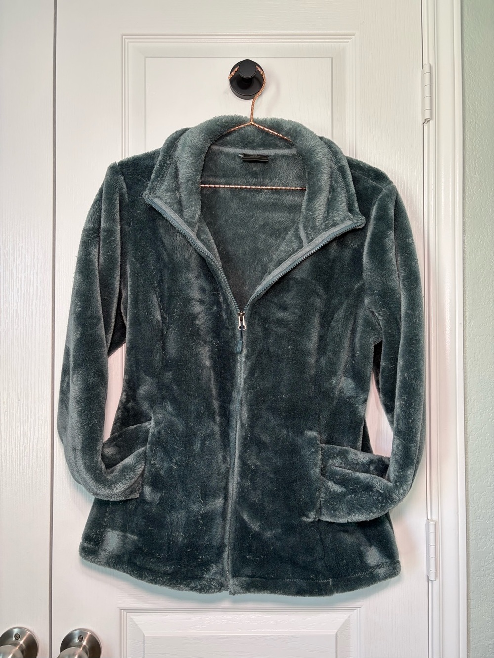 32 Degrees Plush Zip-Up Teddy Jacket in Deep Green